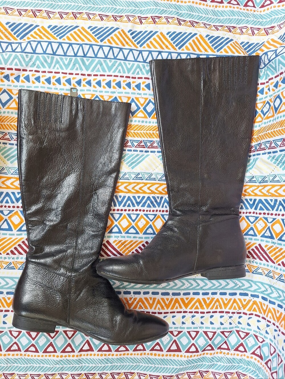 Born Crown Black Leather Tall Riding Boots Back Zipper Leopard Size 8 EU 39 EUC